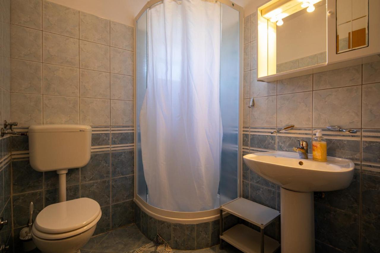 Apartments By The Sea Pasman - 8274 Екстериор снимка